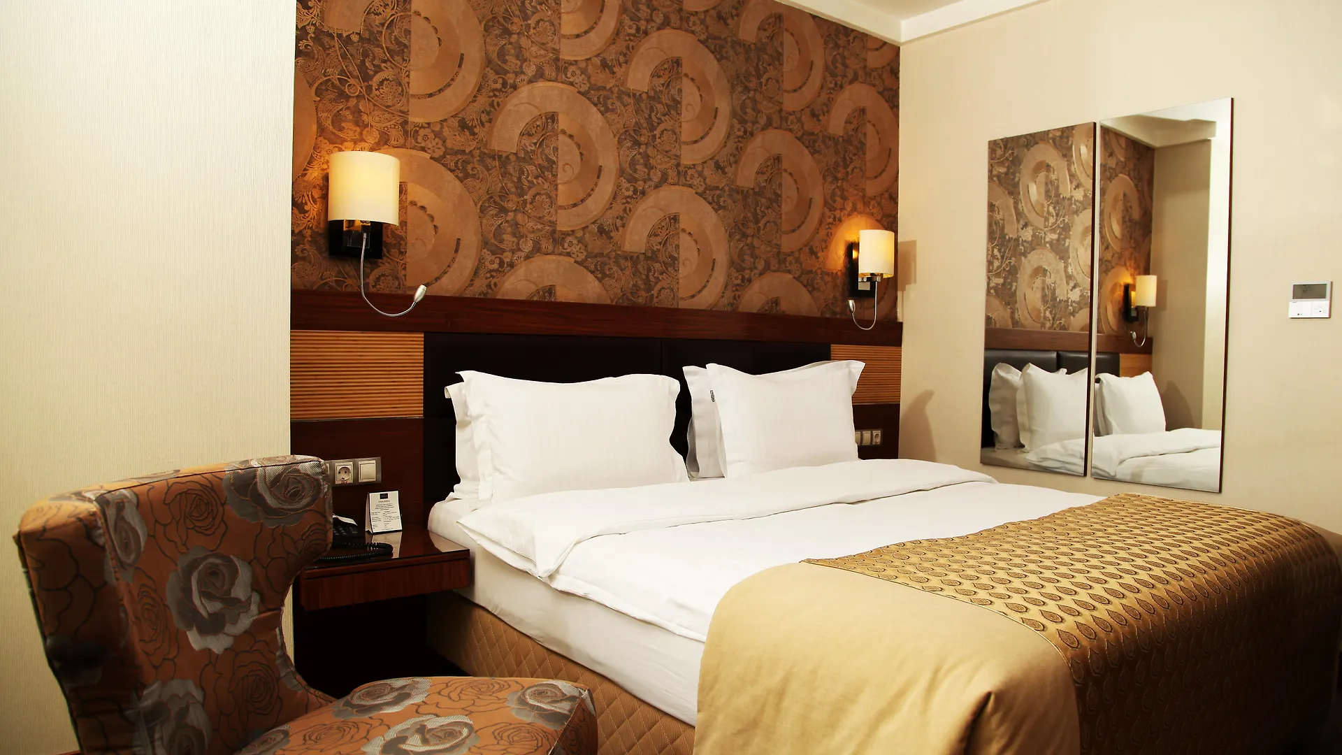 Armis Hotel İzmir