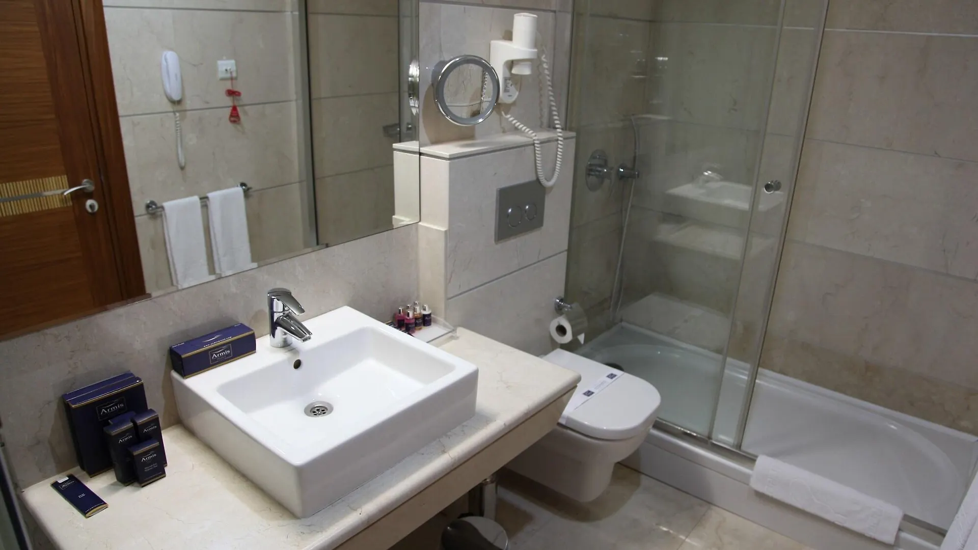 Armis Hotel İzmir