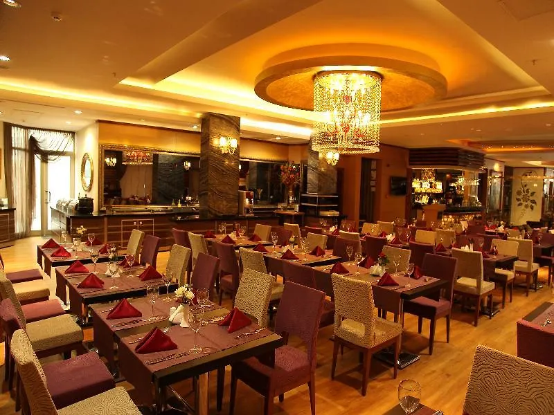 Armis Hotel İzmir 4*,