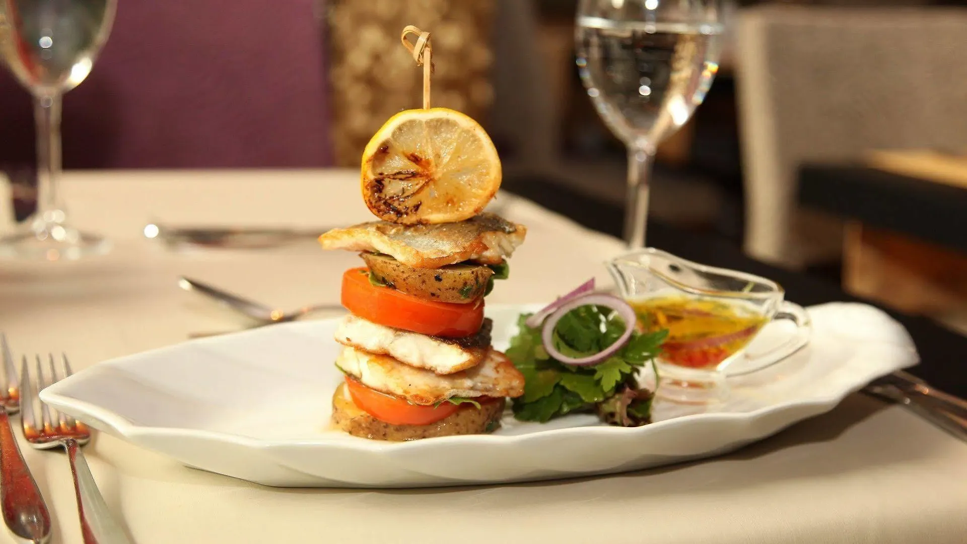 Armis Hotel İzmir 4*,