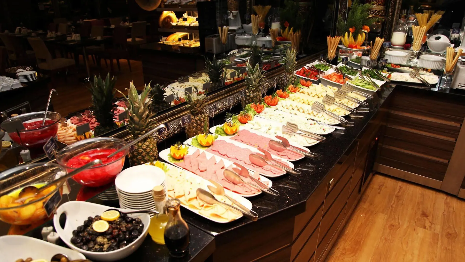 Armis Hotel İzmir 4*,
